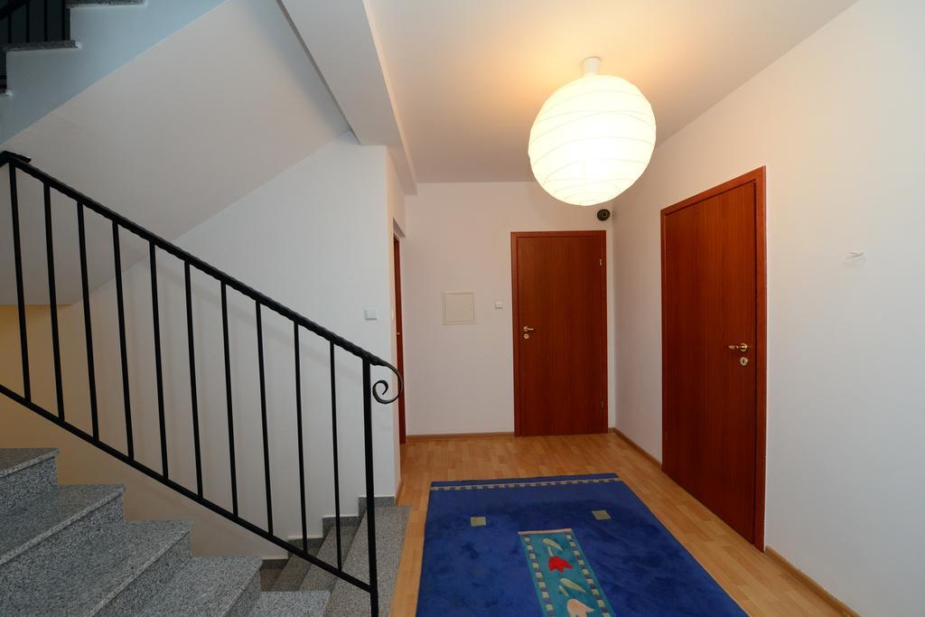 B&B Airport Modlin Nowy Dwór Mazowiecki Szoba fotó