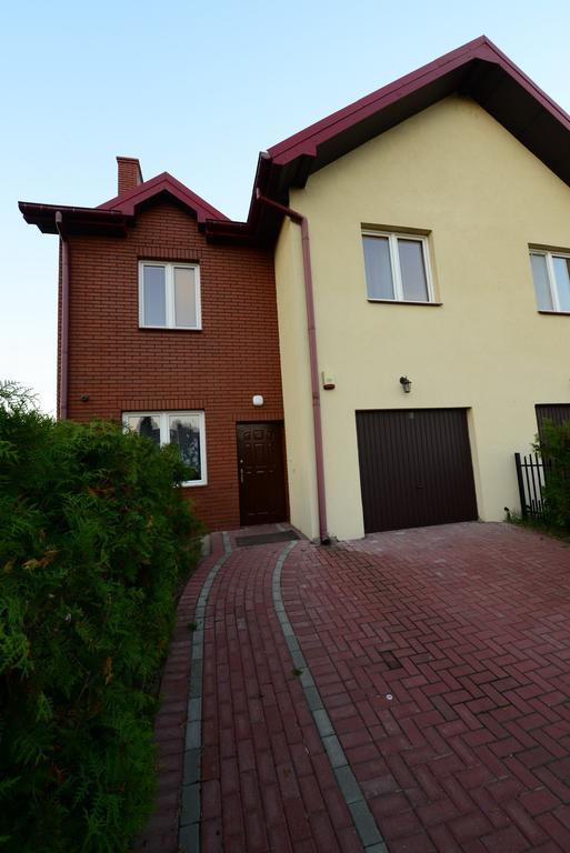 B&B Airport Modlin Nowy Dwór Mazowiecki Szoba fotó